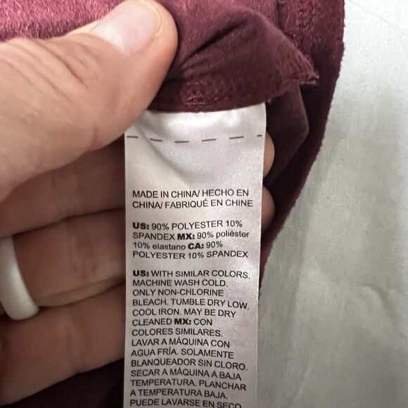 Chico's Everyday Faux-Suede Button-Front Shirt Size 2 (12/14) Burgundy Career - Picture 8 of 9